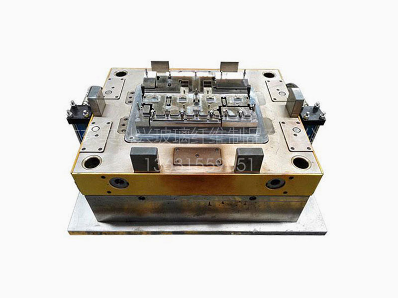 模具 03